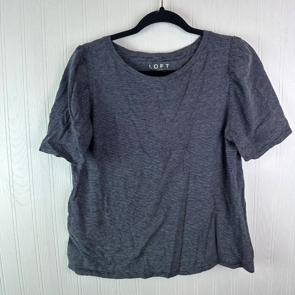 Loft Black‎ and White blouse short sleeve size medium